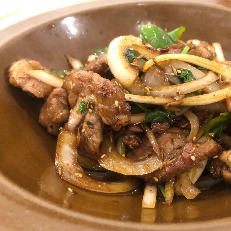 羊肉のクミン炒め(湖南菜 香辣里)