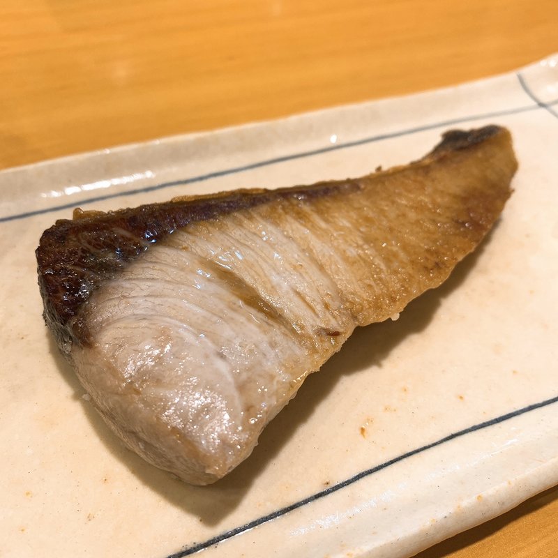 ぶりの塩焼き(魚河岸三代目 千秋)