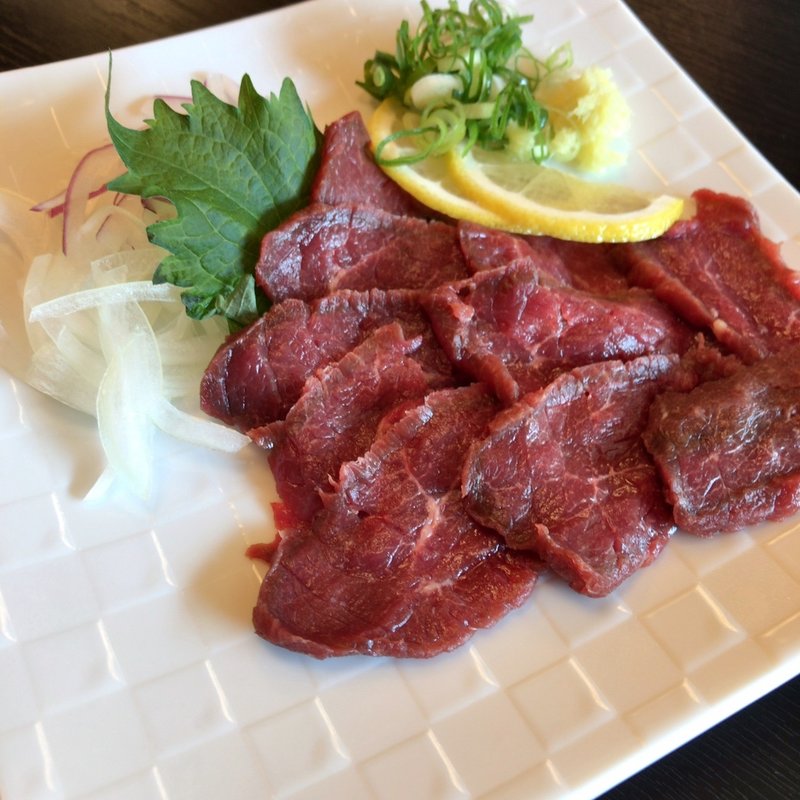 馬刺し(草太郎庵 （そうたろうあん）)