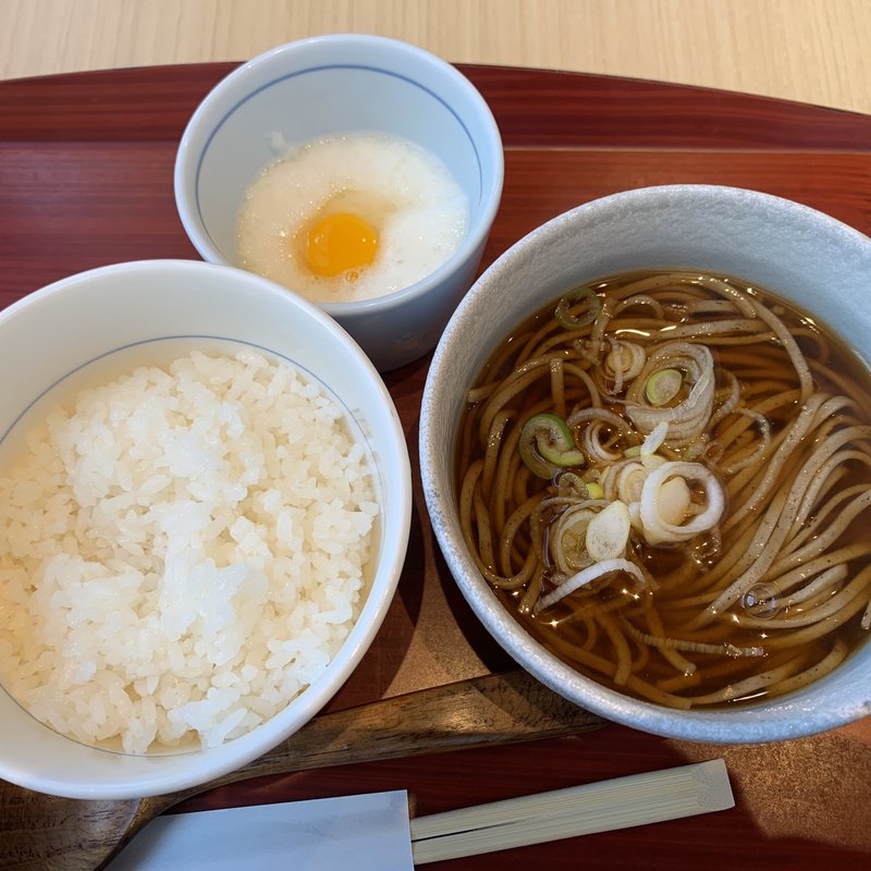 とろろかけごはんと半そばセット(そばじ アトレ川崎店)