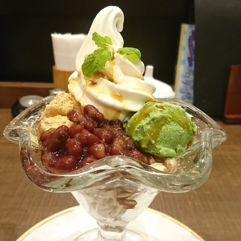 わらび餅パフェ(倉式珈琲店 新百合ヶ丘エルミロード店)