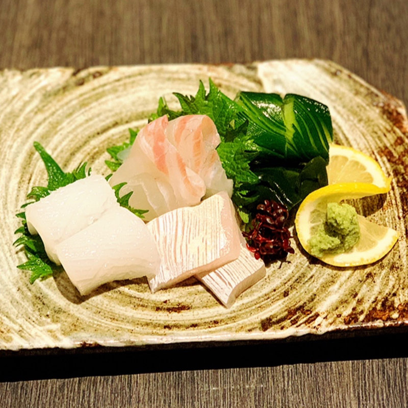 お造りの盛り合わせ(酒菜竹のした  )