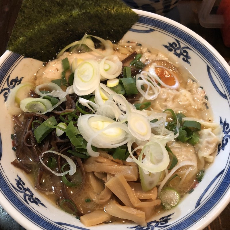 (大手町ラーメン)