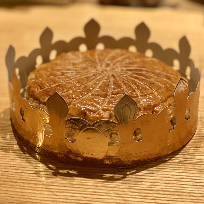 ガレットデロワ15cm(ブーランジェリーブルディガラ 広尾本店)