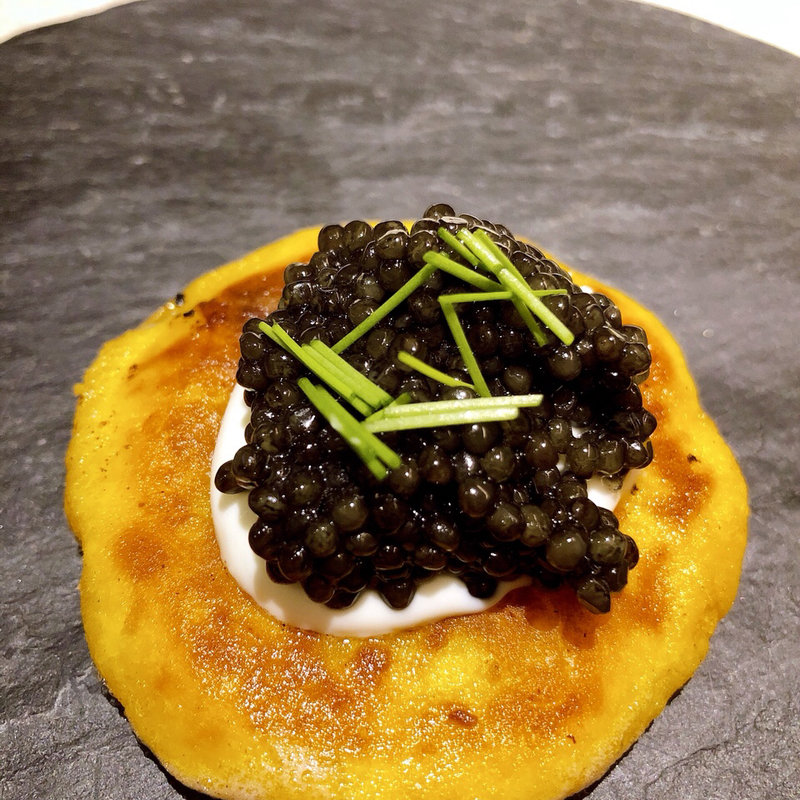 (トムクリオーザ （TOM Curiosa）)