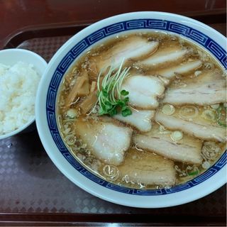 バラ肉チャーシュー麺(ほの花)