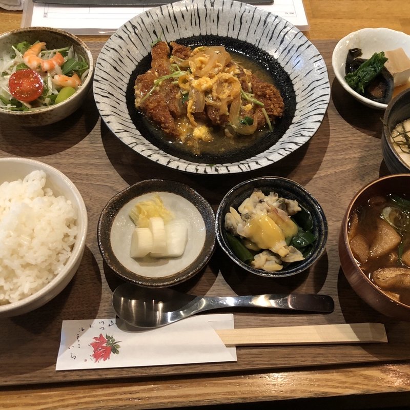 かつ煮定食(あぶり処武蔵)