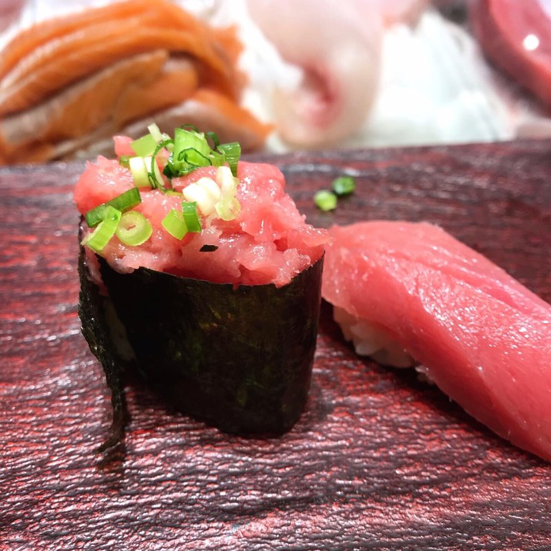 生本鮪三貫盛り(立ち寿司横丁 中野サンモール)