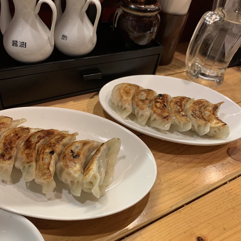 餃子食べ放題(恵比寿 七福餃子楼)