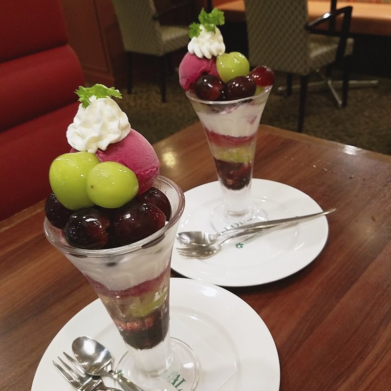 (ロイヤルホスト神楽坂店)