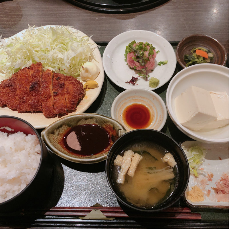 ななお御膳(ななお)