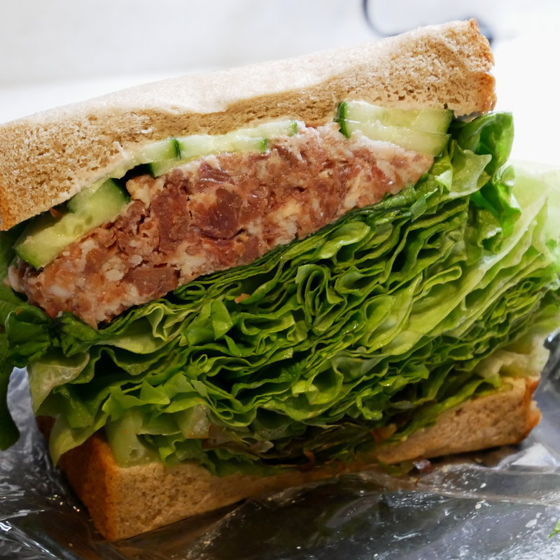 コンビーフときゅうりのサンド(バルマルシェコダマミートデリカッセン東武百貨店)