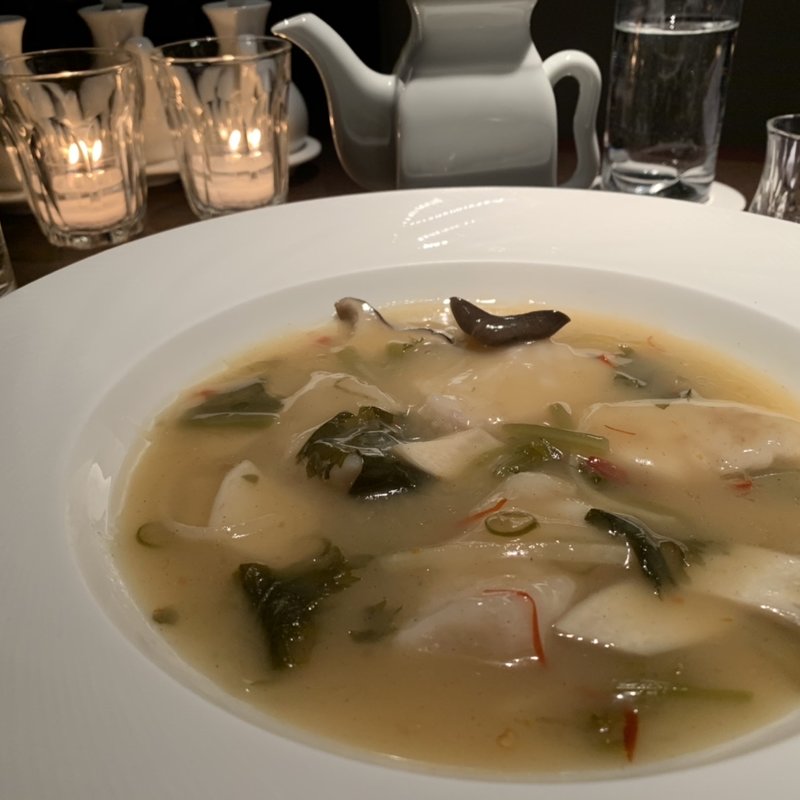 白身魚と漬け菜の酸味と辛味の塩味煮(四川)