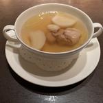 カブと鶏肉の蒸しスープ(四川)