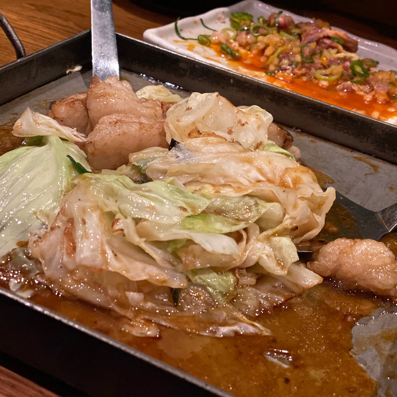 ホルモン焼(芝浦食肉 川崎店)