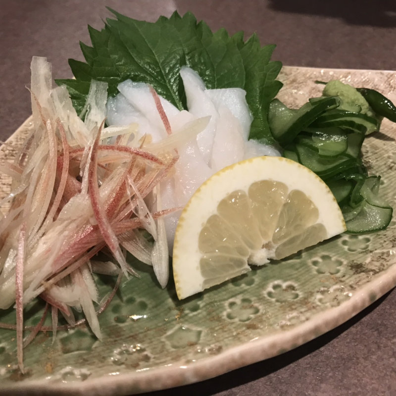 ウツボ刺し(四季の味まんたて)