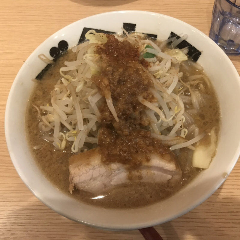 (ラーメン ブタヒロ)