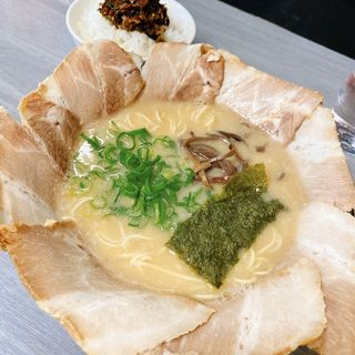 チャーシュー麺(とんこつラーメン専門店 栗ちゃんラーメン 八幡本店)