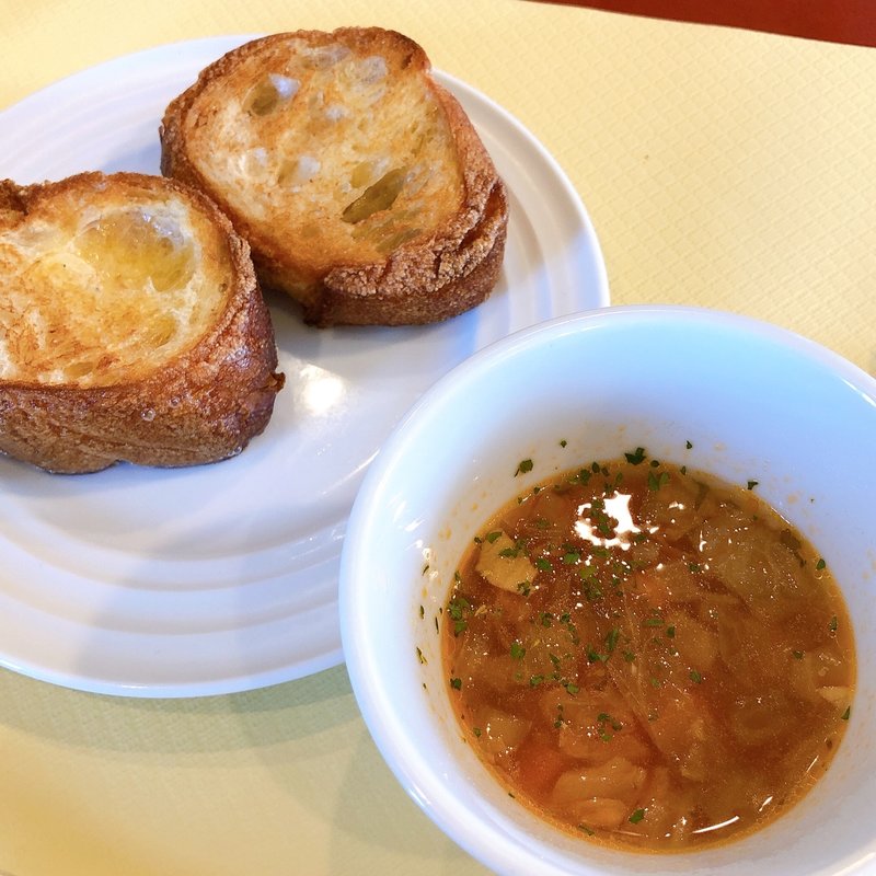 渚のコース　（パンとスープ）(ステーキハウス秀)