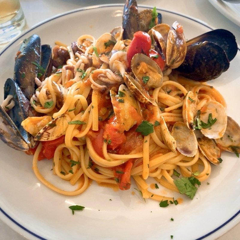 魚介のトマトパスタ(チーロ)