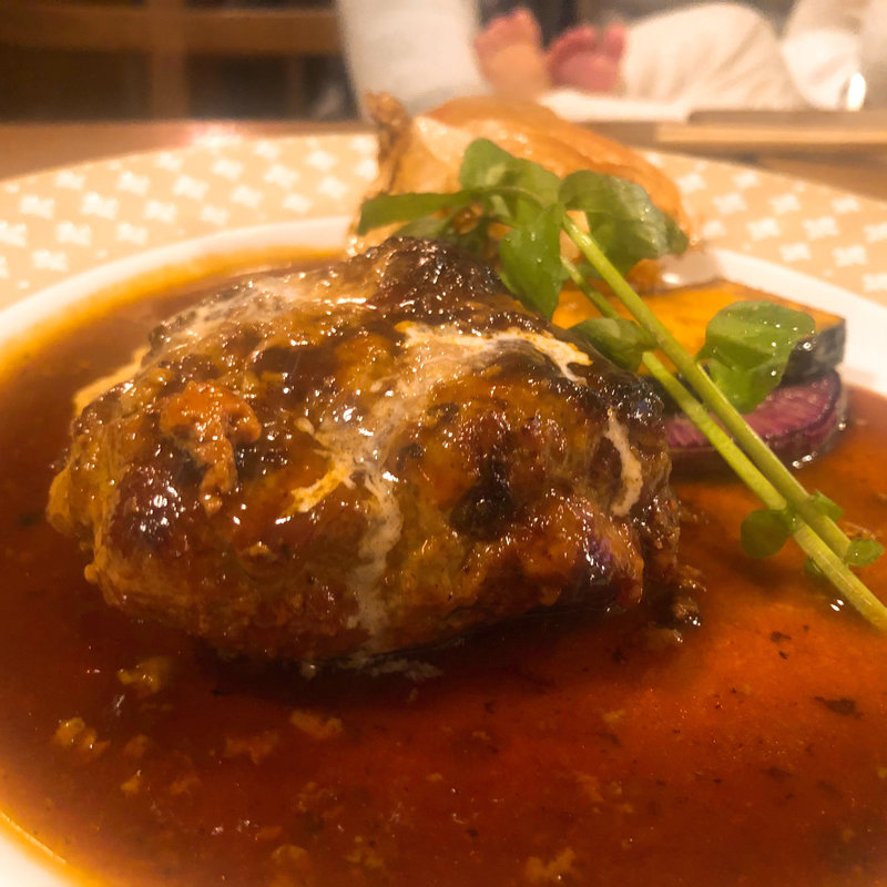 馬肉ハンバーグ(ワイン食堂 馬肉de BON)