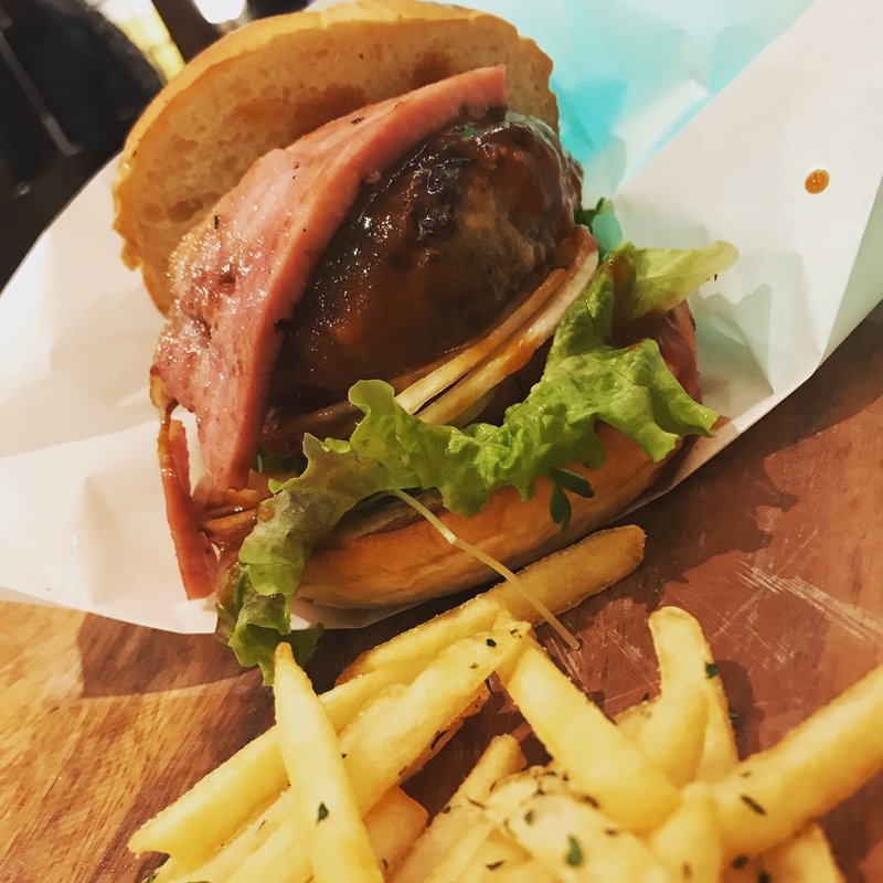 BBQバーガー(CANARIA)