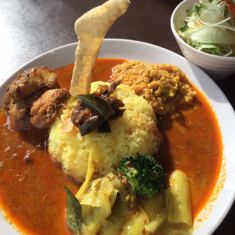 スペシャルランチ（3種のカレー）(マータラ)