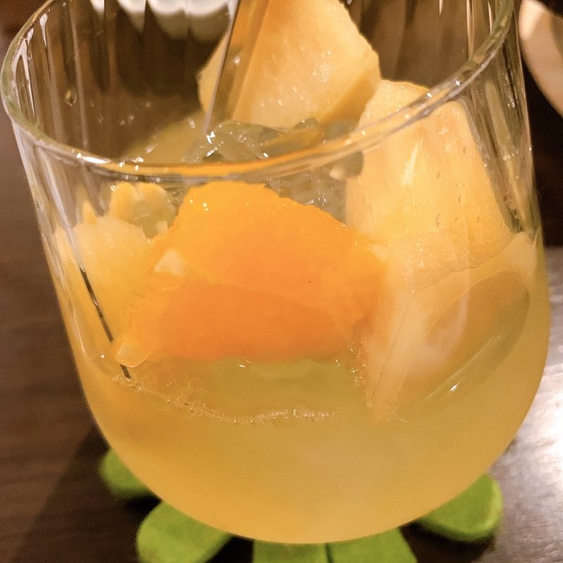 食べるサングリア(アンジェロ＆ミカエル)