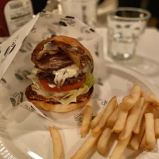 (バーガーマニア 白金店 （Burger Mania）)