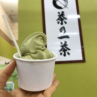 濃厚抹茶ソフトクリーム((株)茶の一茶 イオン板橋店)