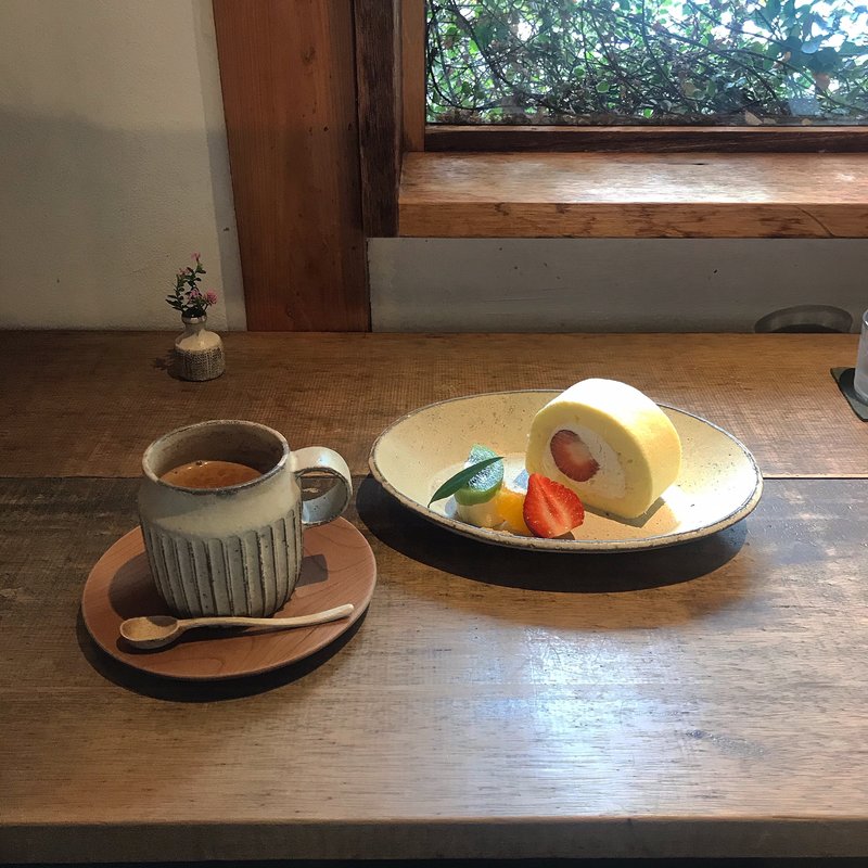 ケーキセット(オオカミの口)