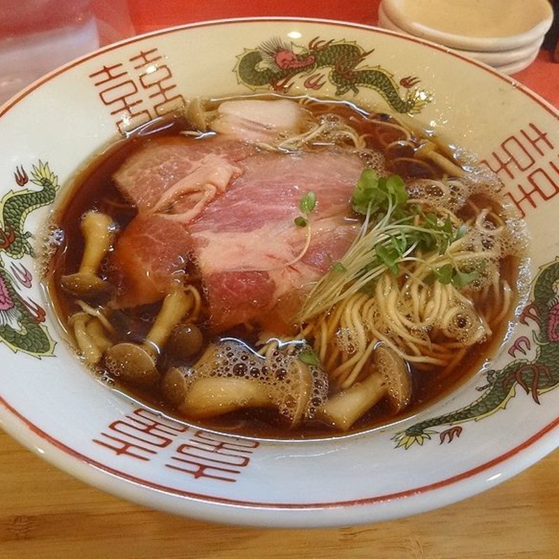 ブシ醤油中華そば(野菜とらーめんART NANA（菜々）)