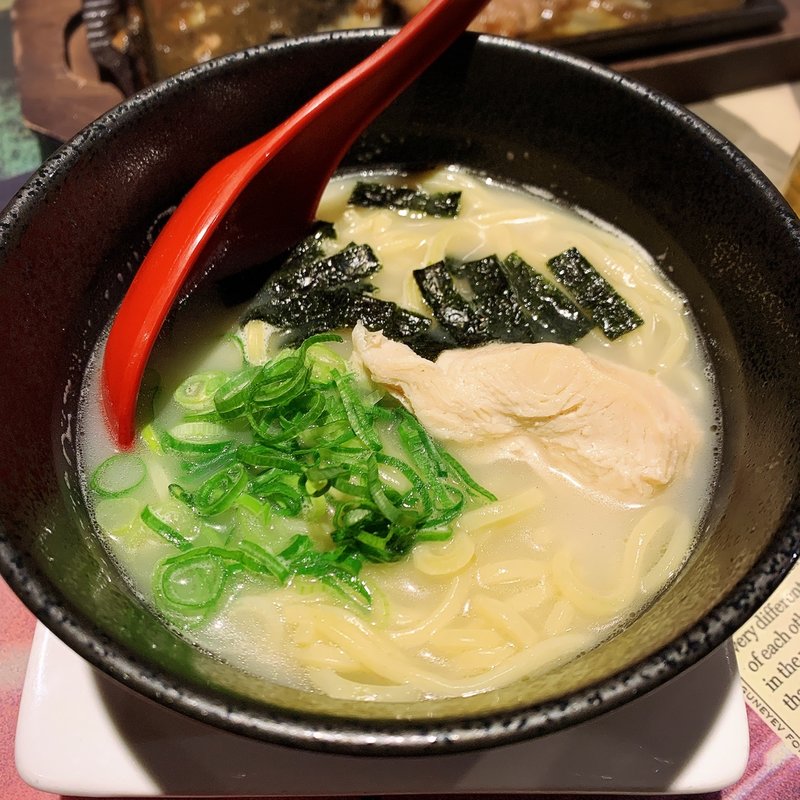 濃厚鶏白湯ラーメン(豊後高田どり酒場 中目黒駅前店)