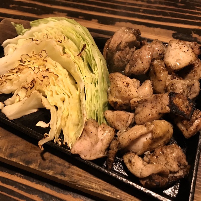 ありた鶏もも炭火焼(九州酒場 千日前店 )