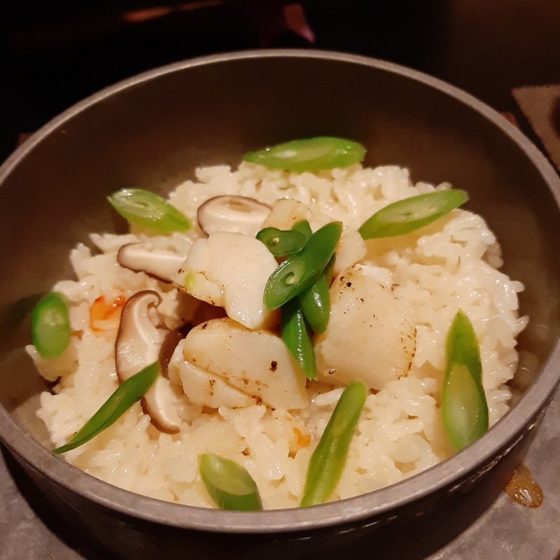 貝柱釜飯(潮祭亭)