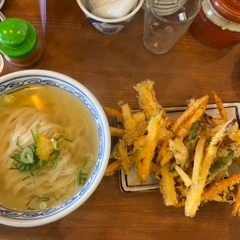 かき揚げうどん(恵味うどん)
