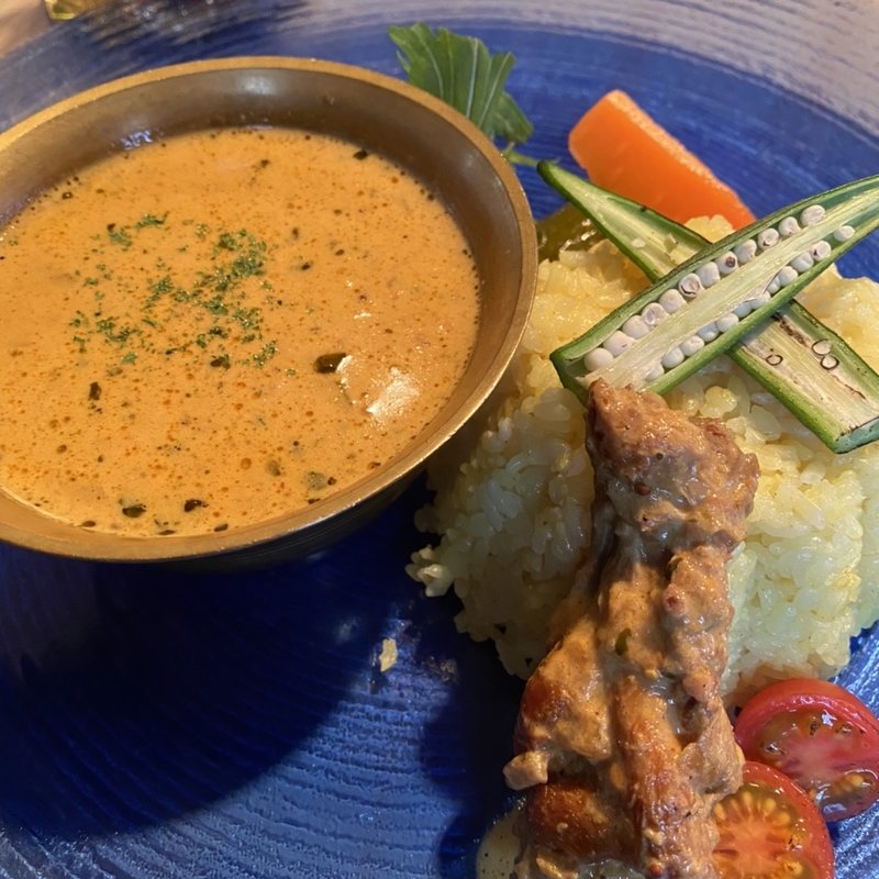 バターチキンカレー(TOUMAI & villa TAKAOSAN)