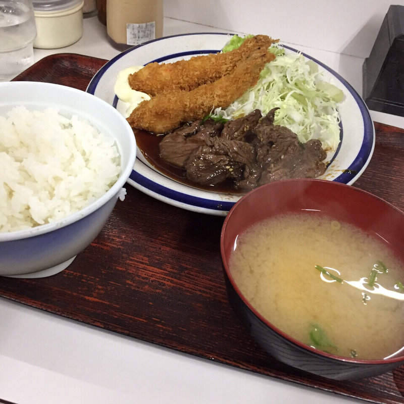 Bランチ(なにわ亭 （ナニワテイ）)