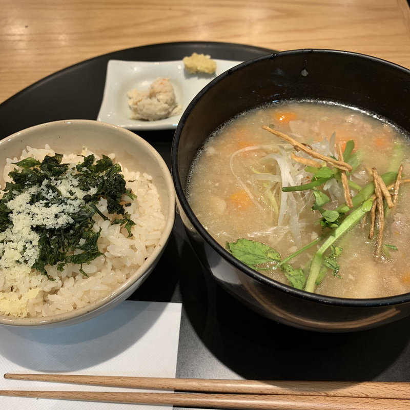 マッシュポテトと西京味噌の豚汁(おだし東京 エキュート品川サウス店)
