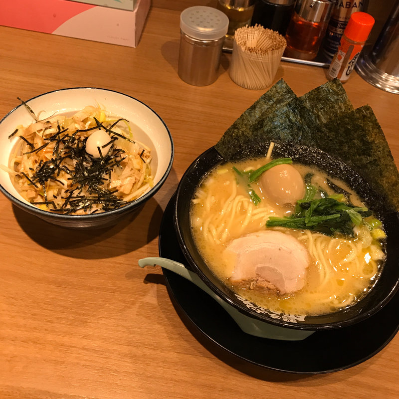 味玉ラーメン(町田商店 仲町台店)