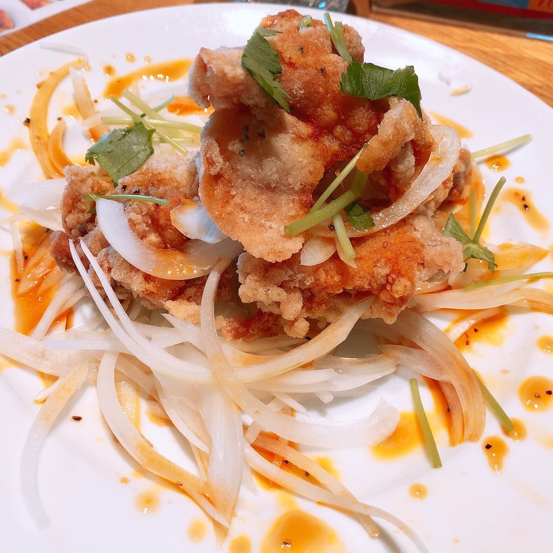 若鶏のスパイシー黒胡椒揚げ(chano-ma 横浜)