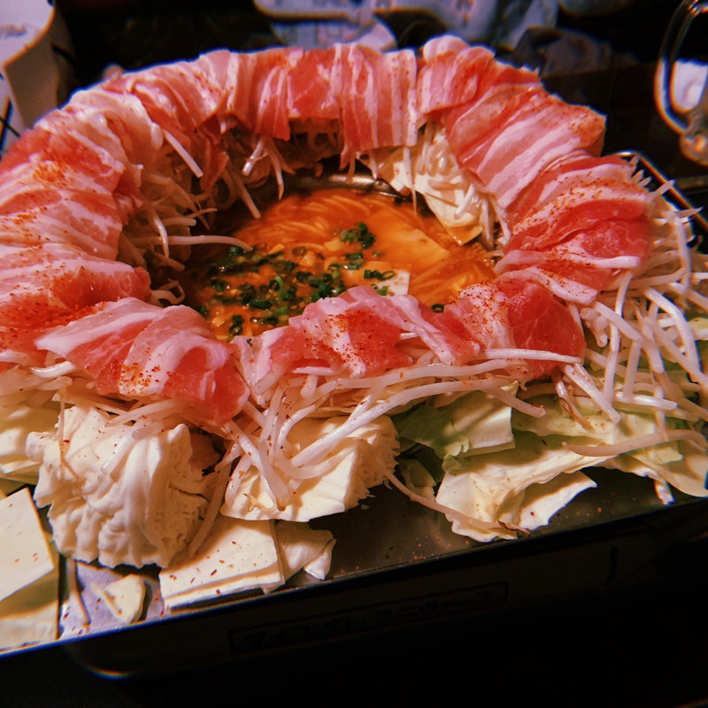 名物！炊きしゃぶ鍋(博多串焼き よかろうもん 2号店 池袋東口店)