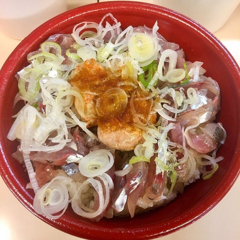 海鮮丼(立ち呑み123)