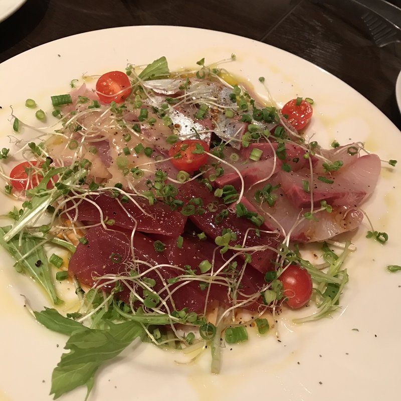 鮮魚のカルパッチョ4種盛り合わせ(イタリア食堂 Bungo)