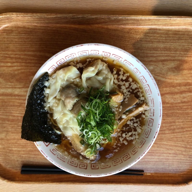 わんたんめん(わん助)