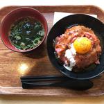 ローストビーフ丼　並盛