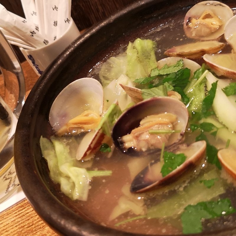 大浅蜊と春キャベツの酒蒸し(和食料理 うおいちばん)