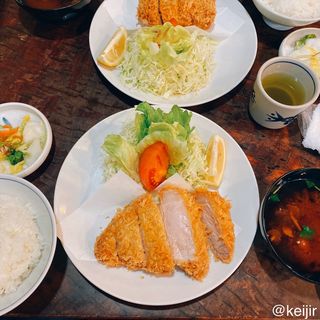 特ロースかつ(丸五 （まるご）)