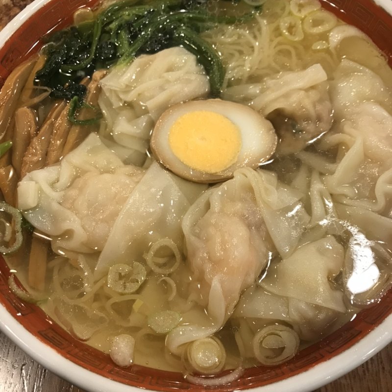 肉海老二種入りワンタン麺（塩）(広州市場 五反田店)