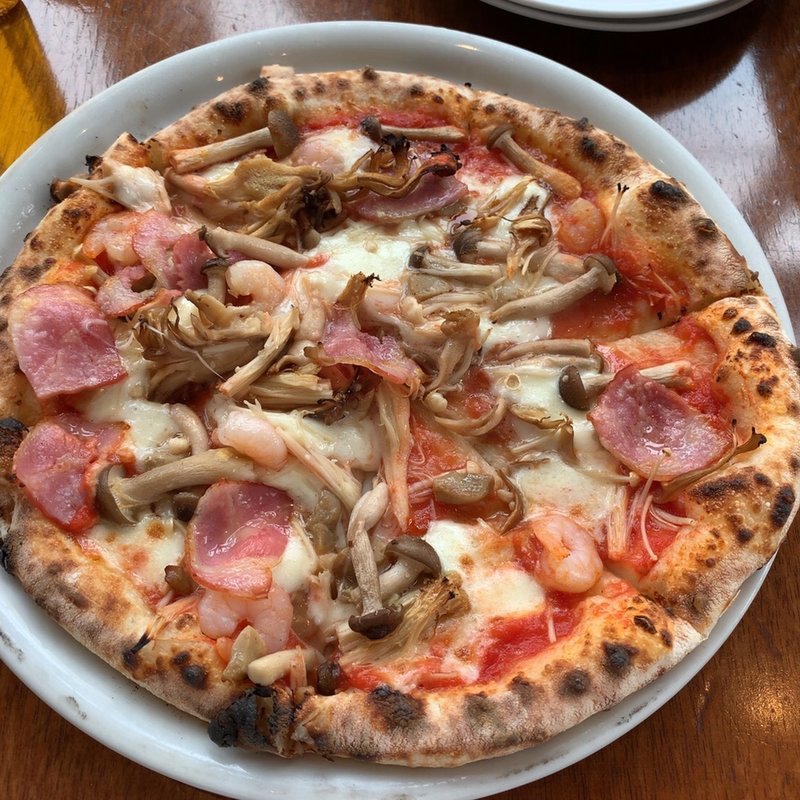 モッツァレラチーズとキノコ(PIZZERIA 1830 多摩南大沢)